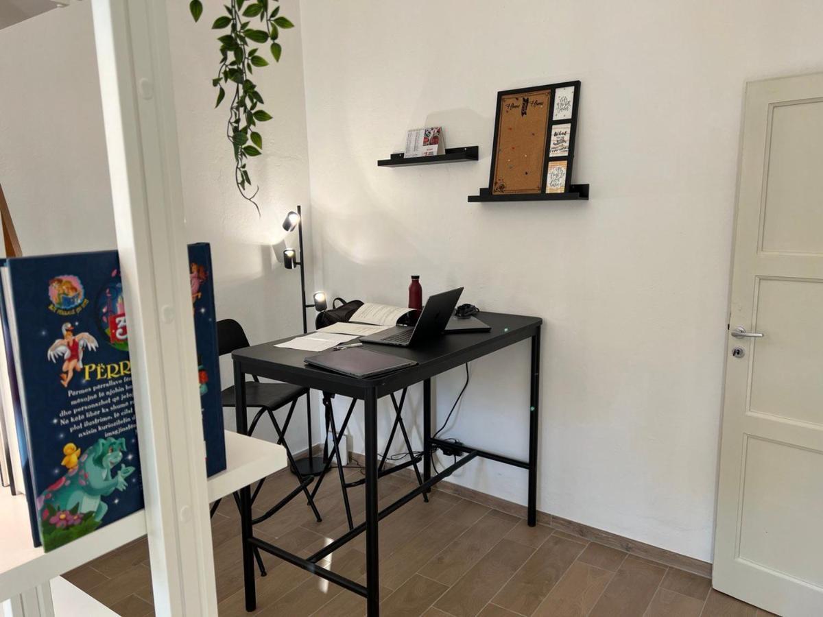 La Casa Nel Vicolo Apartment Болоня Екстериор снимка